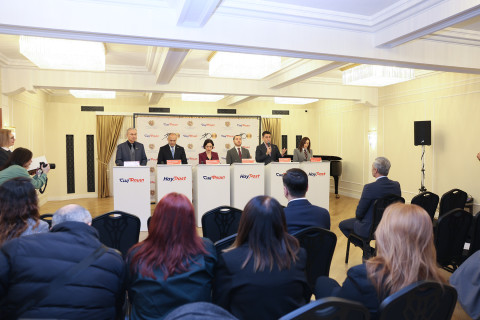 Նամականիշ՝ նվիրված Հայաստանի ազգային ֆիլհարմոնիկ նվագախմբի հիմնադրման 100-ամյակին
