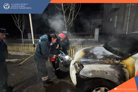 Կապանում ավտոմեքենա է այրվել