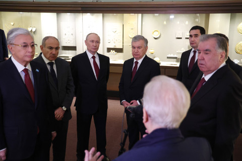 Пашинян, Путин и другие лидеры стран СНГ посетили Эрмитаж, в том числе Зал культуры и искусства Армении