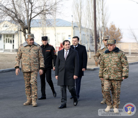 Բարձր եմ գնահատել կատարված աշխատանքները, տվել հանձնարարականներ. Պապիկյանի այցը ՊՆ N զորամաս
