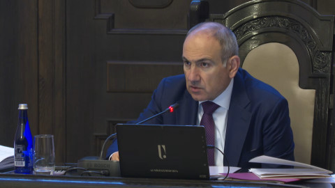 Սիրելի՛ 1 մլն 600 հազար հայրենակիցնե՛ր, խնդրում ենք 2026 թվականի հունվարի 1-ից առողջապահական հիմնարկները չգրոհել. Փաշինյան