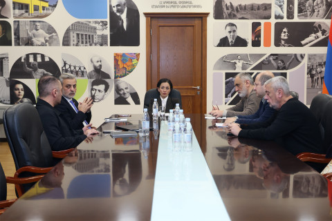 Պետությունը կարևորում է գրահրատարակչության խթանումն ու ոլորտի զարգացումը. ԿԳՄՍ նախարար