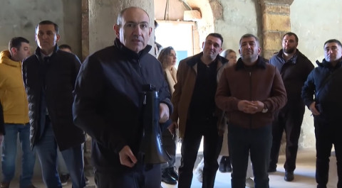 Քաղաքացիների հետ այցելեցինք Կիրանցի նորակառույց դպրոց և վերականգնվող եկեղեցի. Փաշինյանը տեսանյութ է հրապարակել
