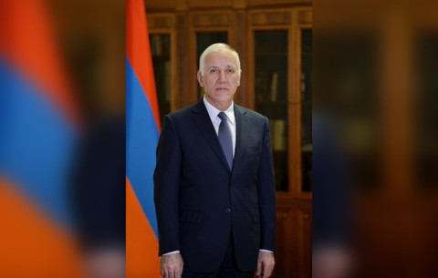Այս նվիրական օրը բոլորս պետք է ձգտենք վերագտնել ներքին խաղաղությունը, ամրապնդել համերաշխությունն ու միասնությունը. ՀՀ նախագահի ուղերձը