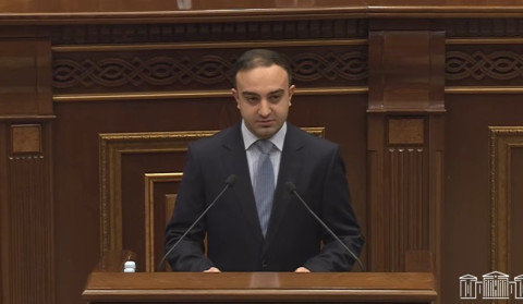 Օրենքով առաջարկում ենք նախատեսել, որ գերակա շահ ճանաչելու վերաբերյալ Կառավարության որոշումներն ավելի հիմնավոր պետք է լինեն. Դադունց