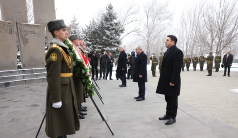 Была отдана дань памяти тем, кто погиб, защищая родину