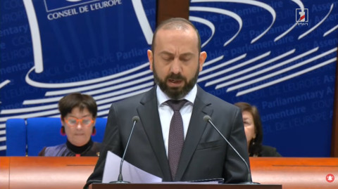 Mirzoyan Azərbaycanda saxlanılan əsirlər məsələsinə toxunub