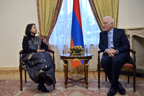 Մեր երկրների և ժողովուրդների հարաբերությունները բարեկամական են, պատմական և քաղաքակրթական. ՀՀ նախագահը՝ Հնդկաստանի դեսպանին