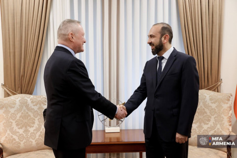 Արարատ Միրզոյանը և Մայքլ Օ՚Ֆլահերթը մտքեր են փոխանակել  տարածաշրջանային հարցերի շուրջ