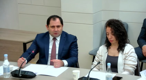 Նորավարտ լեյտենանտը կարող է ստանալ 620-750 հազար աշխատավարձ, իսկ մարտական հերթապահություն իրականացնող զորամասերում՝ մինչև 820 հազար դրամ. Պապիկյան