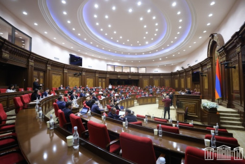 Խորհրդարանը երկրորդ ընթերցմամբ քննարկել է մի շարք նախագծեր