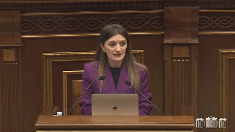 ԿԿՀ-ն կարծում է՝ կա խախտում, բայց լիազորությունը պետք է դադարեցվի կամ չդադարեցվի, դա հանձնաժողովին չի առնչվում. Գալստյանը՝ Հակոբ Մովսեսի մասին