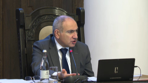 Baş nazir səfirliklərin insanları ER sərhəd bölgələrinə və Syunik bölgəsinə səyahət etməməyə çağıran ətalət bildirişlərinin dayandırılacağına ümid etdiyini bildirib
