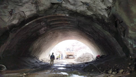 Քաջարան-Ագարակ ճանապարհահատվածում ավարտվել է երկրորդ թունելի հորատումը