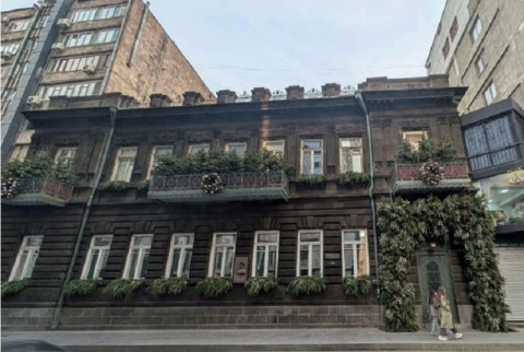 Քննարկվել են Առաքել Աֆրիկյանի տան և Կեչառիսի վանական համալիրի Սուրբ Գրիգոր եկեղեցու որմնանկարների էսքիզային նախագծերը
