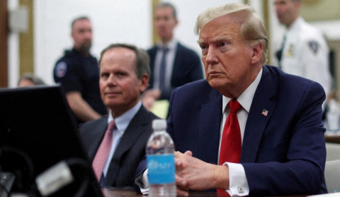 Верховный суд США признал незаконными большинство пошлин Трампа и отменил их: NBC