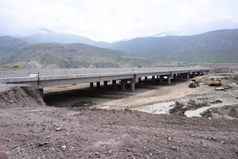 Ավարտվել է Ադրբեջանն Իրանին կապող նոր ավտոմոբիլային կամրջի շինարարությունը
