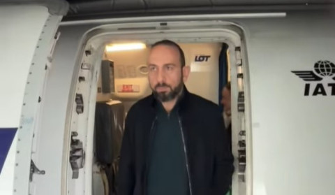 Ararat Mirzoyan departs for Warsaw