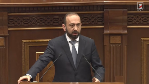 110 Armenian citizens returned on flights yesterday and today: Mirzoyan on flights from UAE through Oman