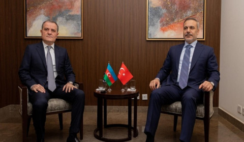 Ֆիդանն ու Բայրամովը քննարկել են տարածաշրջանային իրավիճակը