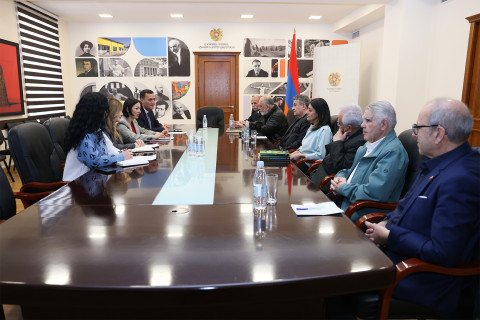 Ակտիվացնելով Հայաստան-սփյուռք կապերը. ԿԳՄՍ նախարարն ընդունել է Հունաստանի «Հայաստան» կենտրոնի համահիմնադրին