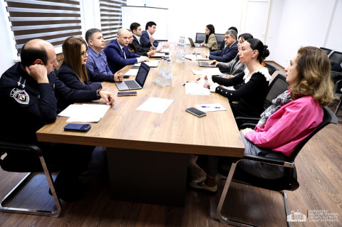 Քննարկվել են թմրամիջոցների և հոգեմետ նյութերի ապօրինի շրջանառության դեմ պայքարի ռազմավարական ծրագրի միջոցառումները