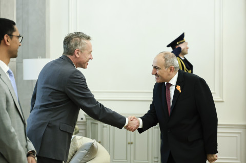 ԱՄՀ–ն պատրաստ է շարունակել գործակցությունը. վարչապետն ընդունել է Ալեքսանդր Թիմանին