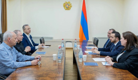 Մխիթար Հայրապետյանը հանդիպել է Synopsys ընկերության ճարտարագիտական գերազանցության խմբի ավագ փոխնախագահ