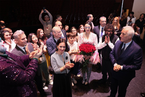 «Պայացներ»  օպերային ներկայացումը՝ Օպերայի և բալետի ազգային ակադեմիական թատրոնի  բեմում՝ 30 տարի անց