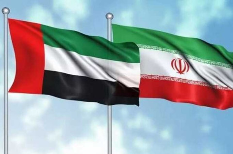 ОАЭ аннулировали виды на жительство у всех граждан Ирана: Tehran Times