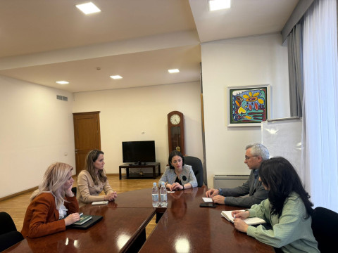 Ջրային ոլորտում մասնագետների պակասից մինչև էկոկրթություն. կոմիտեի նախագահի հանդիպումը ԿԳՄՍ նախարարի հետ