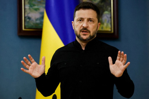 «Партнёры» Украины просили не наносить удары по российскому нефтяному сектору: Зеленский