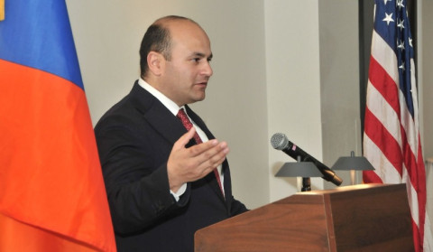 Ambassador Narek Mkrtichyan presents priorities of the Armenia-U.S. agenda to AGBU members