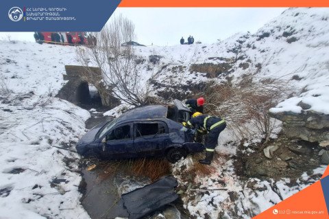 Շիրակի մարզում Opel-ը դուրս է եկել ճանապարհի երթևեկելի հատվածից և գլորվել ձորը. կան տուժածներ