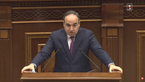 ԱԺ-ն քննարկում է Տեղեկատվական համակարգերի կարգավորման հանձնաժողովի անդամի պաշտոնում Դավիթ Խաչատրյանի թեկնածության հարցը