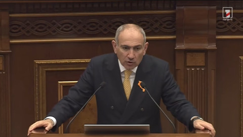 Այդ որ ասում են միլիարդներ ունենք, մեզնից հոսանք գողանալով է. Նիկոլ Փաշինյան