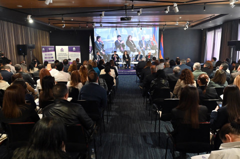 Տնտեսության ֆորմալացումը՝ որպես բիզնեսի աճի նախապայման․ համաժողովին մասնակցել է նաև ՊԵԿ նախագահի առաջին տեղակալը