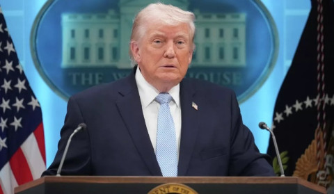 Трамп объявил о продлении перемирия между США и Ираном