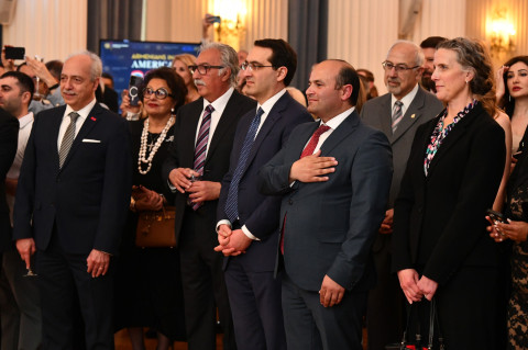 'Armenians in America 250': reception held to celebrate contributions of Armenians to various sectors of US and 250th anniversary of US