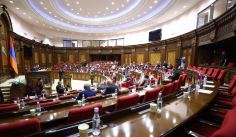 Խորհրդարանը երկրորդ ընթերցմամբ քննարկել է օրենսդրական նախաձեռնություններ