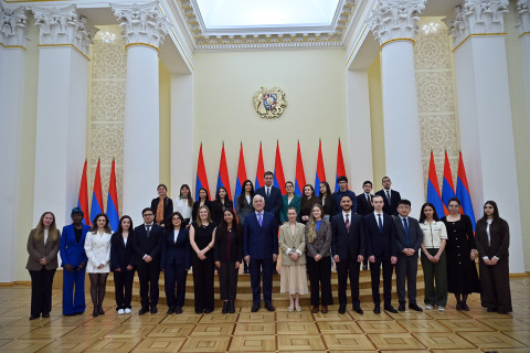 Վահագն Խաչատուրյանը  հյուրընկալել է «Երևանյան երկխոսություն. երիտասարդ առաջնորդներ 2026» ծրագրի մասնակիցներին