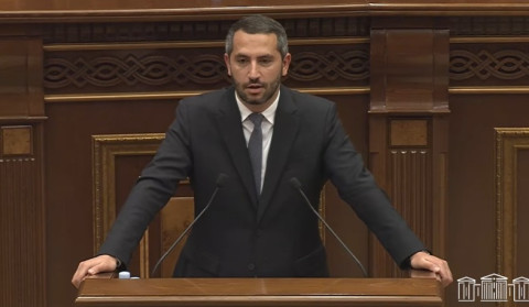 Ռոբերտ Քոչարյանը 1999-ի հոկտեմբերի 26-ին «անգլիական թագուհի» էր, իսկ հետո դարձավ Հայաստանի լիիրավ բռնապետ. Ռուբինյան