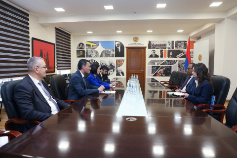 Մուրդոք համալսարանի Դուբայի մասնաճյուղի գործադիր տնօրենի հետ քննարկվել են համագործակցության հեռանկարները