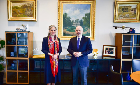 Ակիֆ Քըլըչը և Մագդալենա Գրոնոն քննարկել են Հայասատն-Ադրբեջան, Հայաստան-Թուրքիա հարաբերությունները