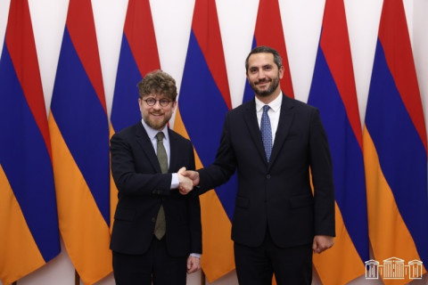 Ruben Rubinyan və Fransa səfiri regional inkişaflar barədə fikir mübadiləsi aparıblar