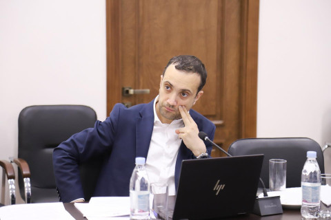 «Միասնության թևեր»-ին առերևույթ ապօրինի 926 միլիոն դրամ ֆինանսավորելու հրապարակման հիմքով «Անկախ դիտորդ»-ը հանցագործության մասին հաղորդում է ներկայացնում․ Իոաննիսյան