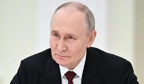 Putin Paşinyanı ad günü münasibətilə təbrik etdi