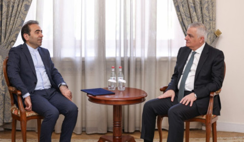 Mher Qriqoryan və İran səfiri enerji, logistika və ticarət-iqtisadi sahələrdə əməkdaşlığın inkişafını vurğulayıblar