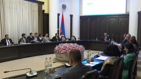 Ջերմատնային արտադրության լոլիկ, պղպեղ, ելակ, ծաղիկ արտահանող տնտեսվարողներին կտրամադրվի փոխհատուցում այլ երկրների շուկաներում մրցունակության համար