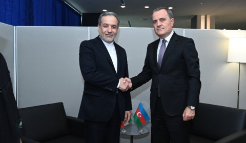 Արաղչին ու Բայրամովը քննարկել են երկկողմ և տարածաշրջանային հարցեր